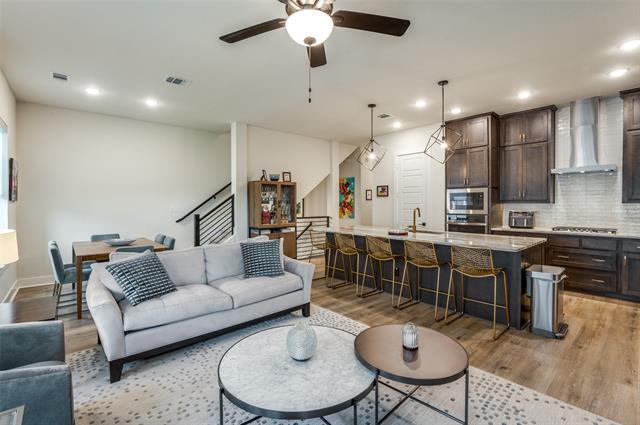 Building Photo - 1053 Manacor Ln