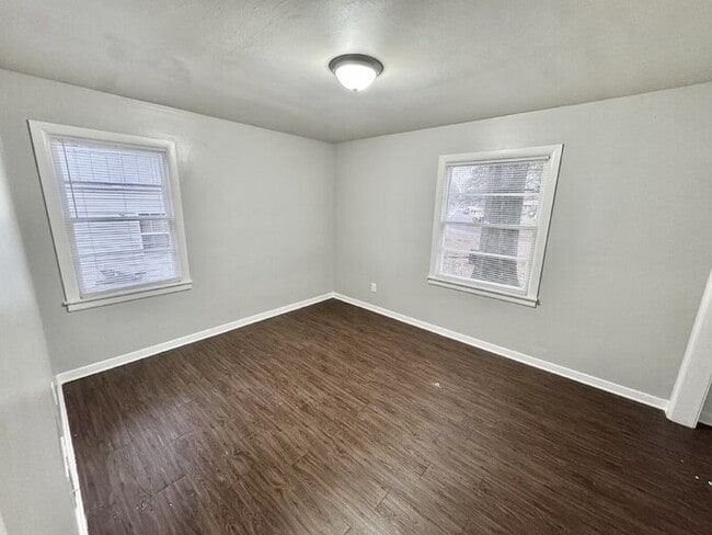 Building Photo - 1754 Danville Rd