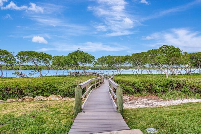 Building Photo - 200 Waterway Rd