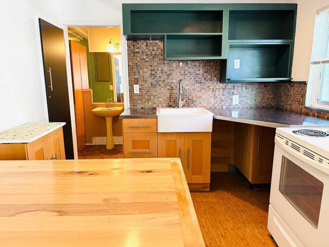 Building Photo - 220 Atlantic Ave