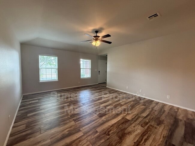 Building Photo - 14695 S Toledo Pl