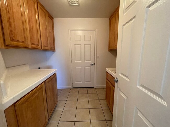 Building Photo - 1535 Via Arroyo