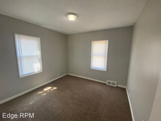 Building Photo - 2 br, 1 bath House - 1024 Dundee Ave