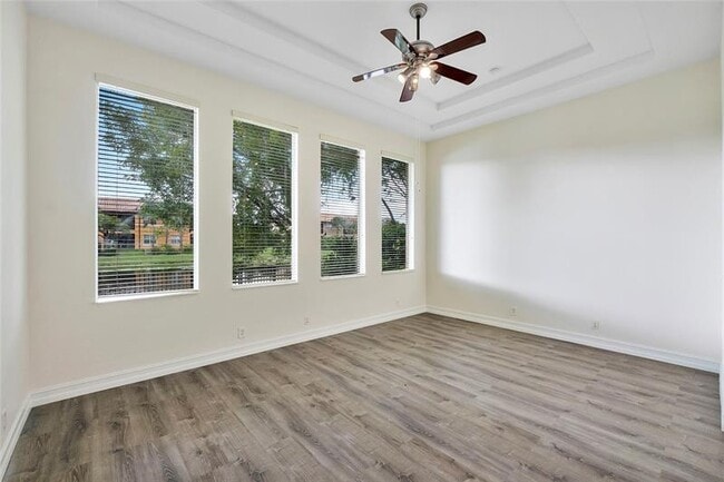 Building Photo - 8215 NW 125th Ln