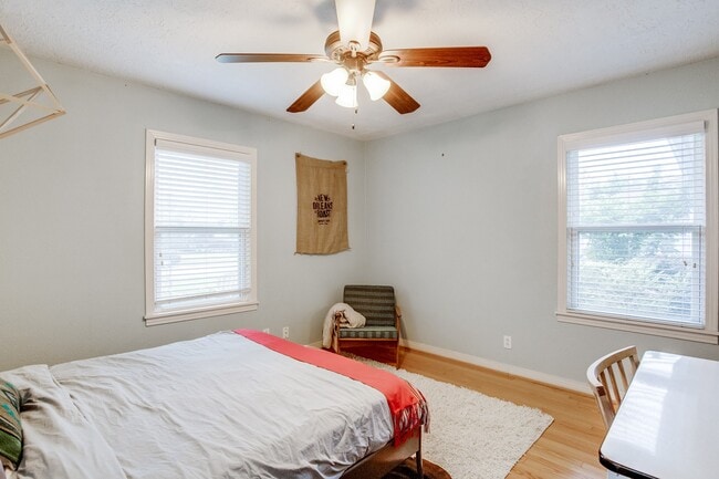 Building Photo - 1014 Nashua St