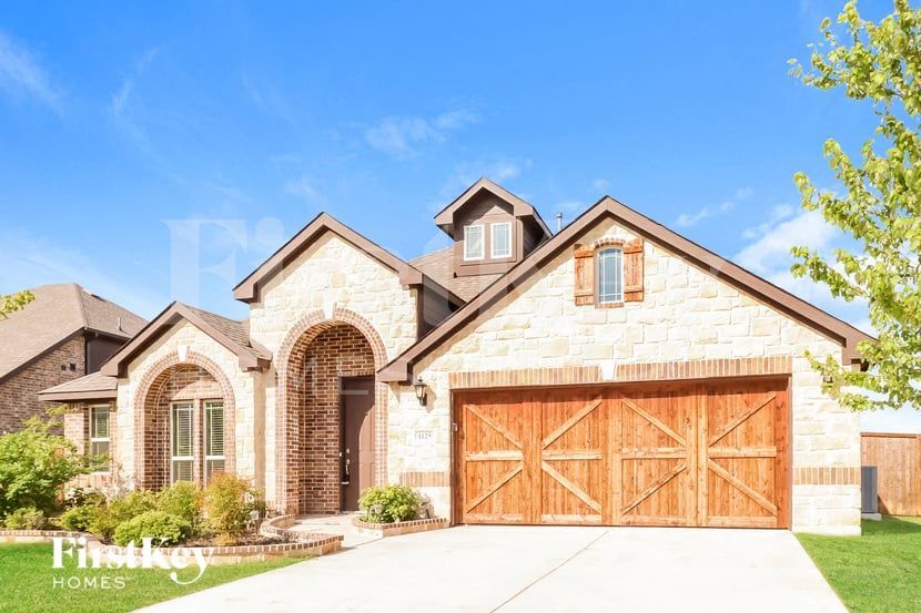 Building Photo - 1125 Marigold Dr