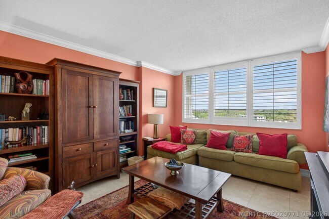 Building Photo - 2600 N Flagler Dr