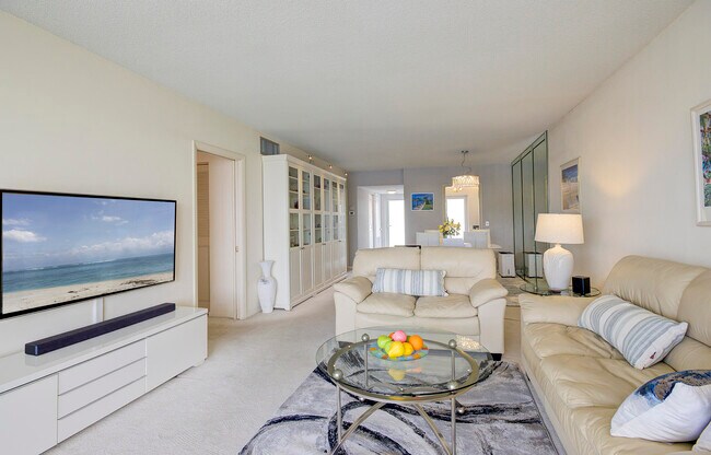 Building Photo - 3100 S Ocean Blvd