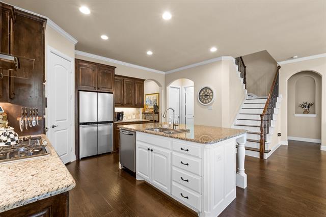 Building Photo - 1729 Halifax St