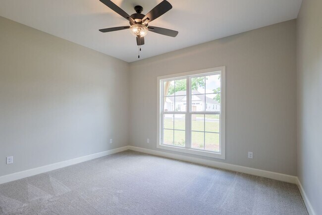 Building Photo - 5039 Hatfield Cir