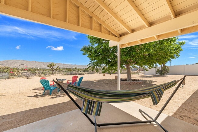 Building Photo - 56034 Desert Gold Dr