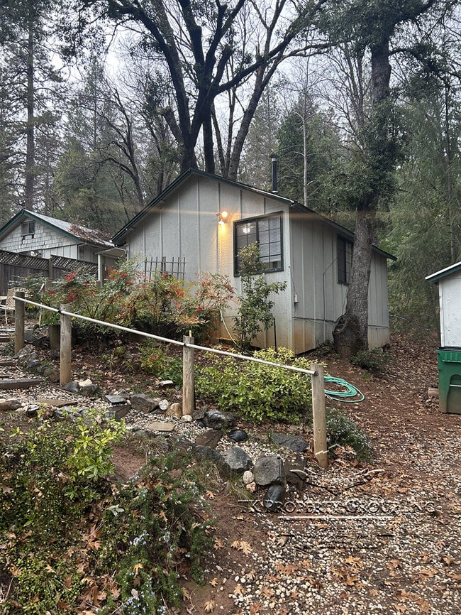 Primary Photo - 13530 Greenhorn Rd