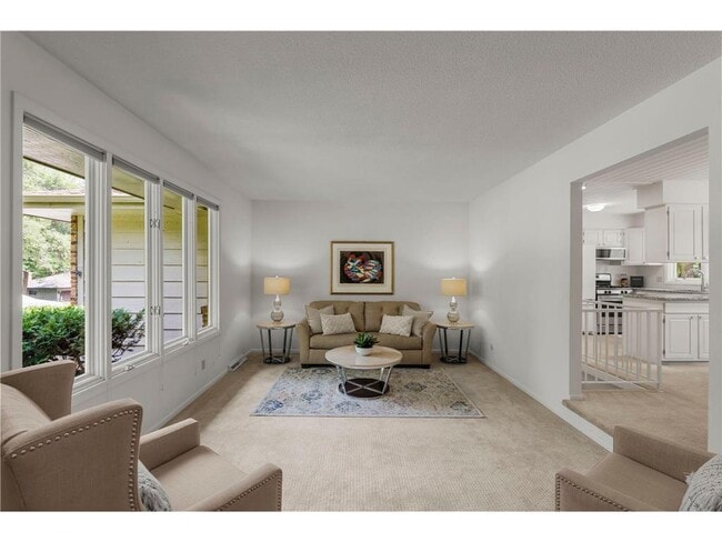 Building Photo - 14641 Crestview Ln