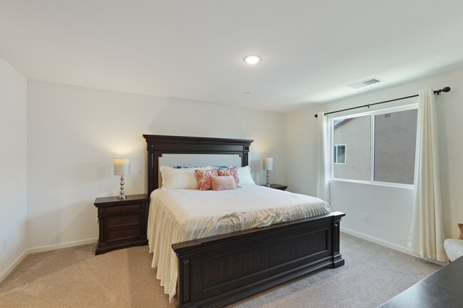 Building Photo - 1416 Willowedge Way
