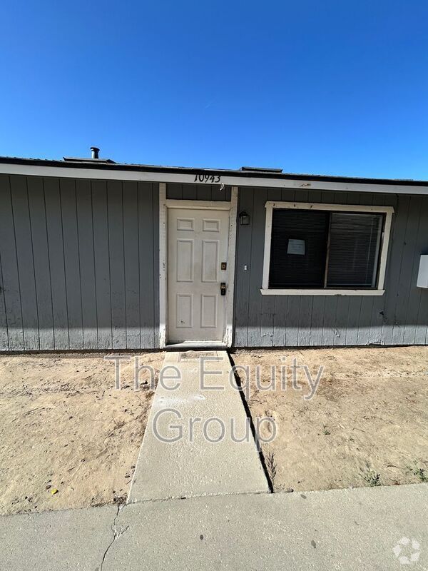 Building Photo - 10943 Thompson Dr