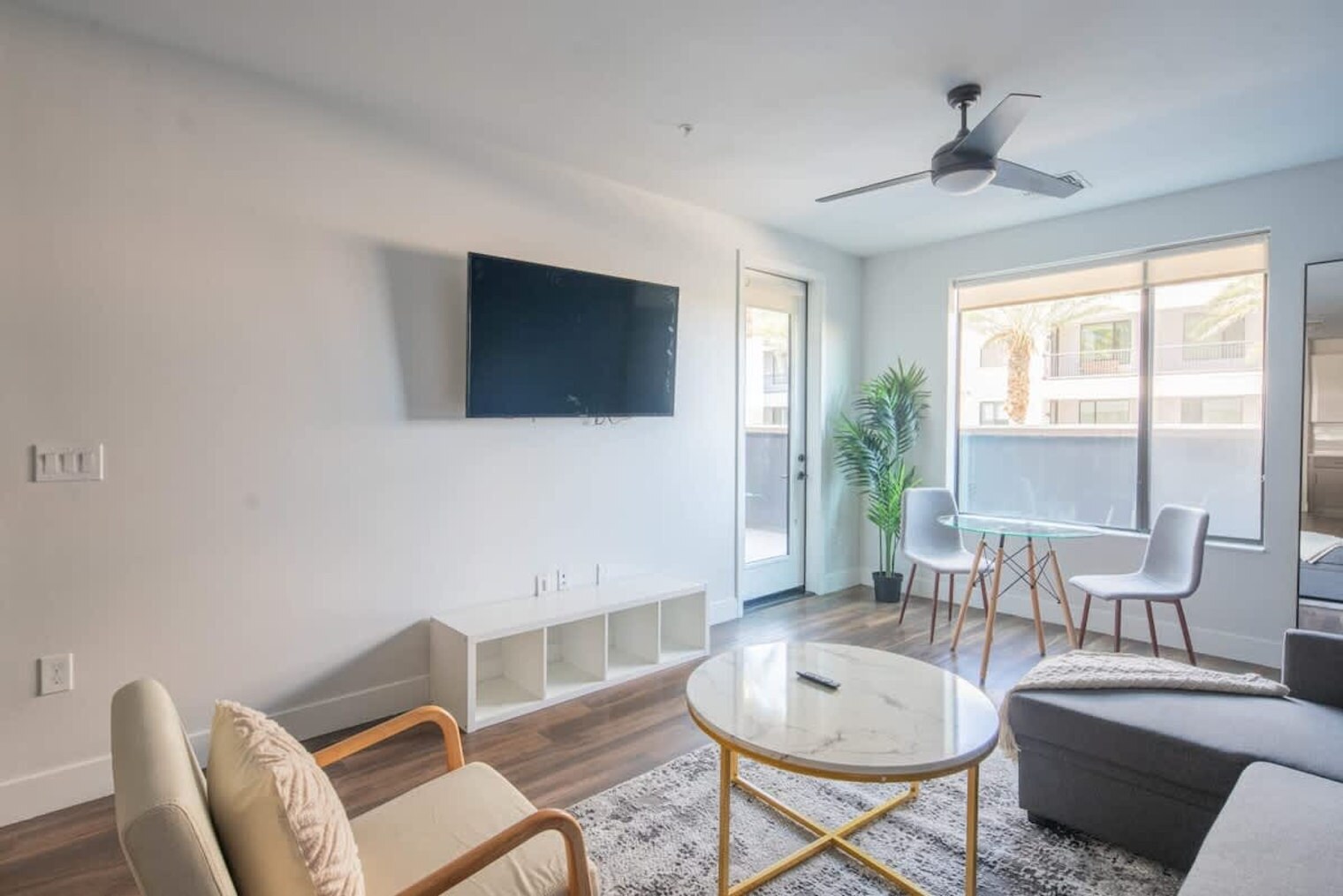 Building Photo - 701 W Rio Salado Pkwy