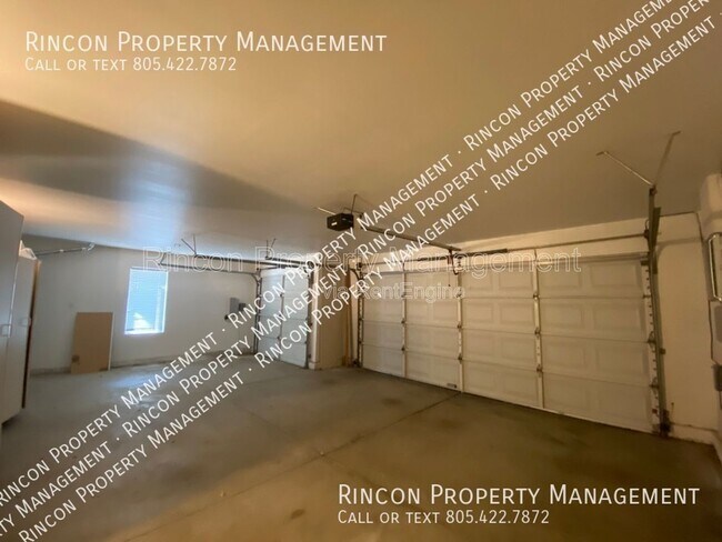 Building Photo - 2870 Evesham Ave