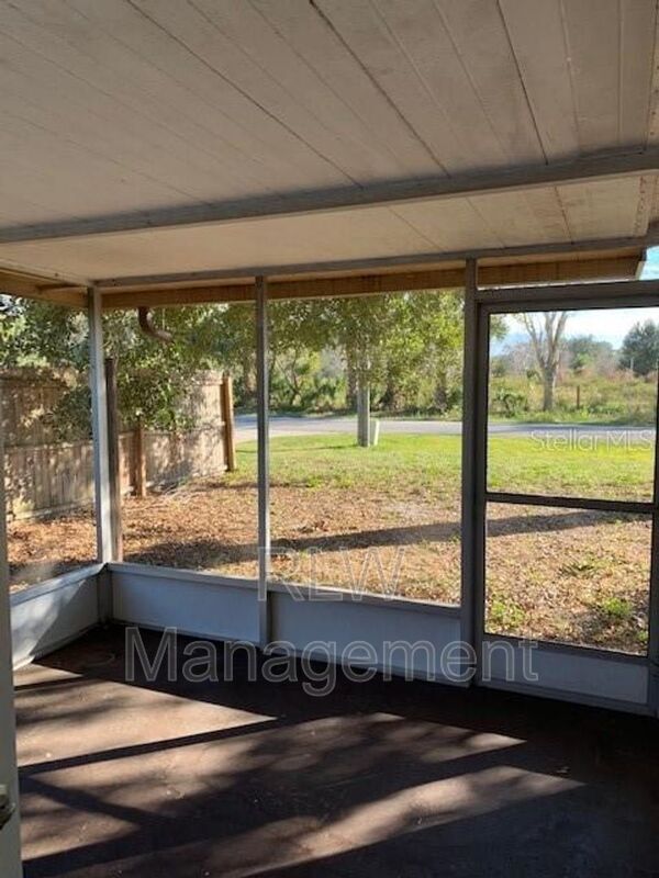 Building Photo - 37240 Beach Dr