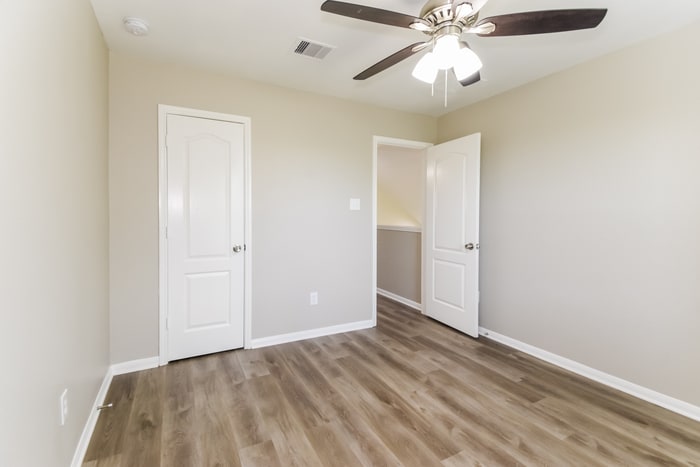 Building Photo - 251 Sea Breeze Dr