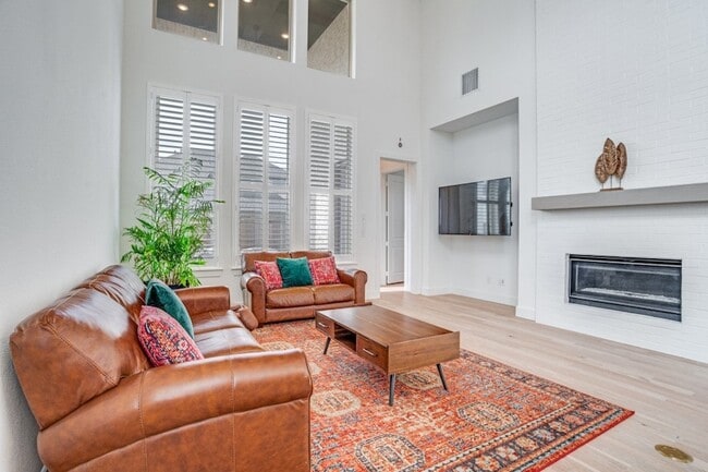 Building Photo - 4211 Mill Pond Dr