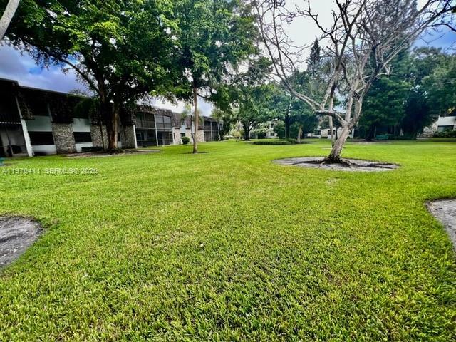 Building Photo - 3101 Oakland Shores Dr