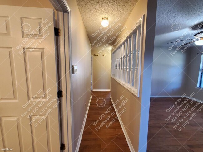 Building Photo - 3 br, 2 bath House - 4700 Tradewinds Dr