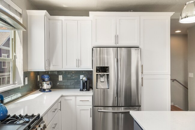 Building Photo - 9064 E 49th Pl