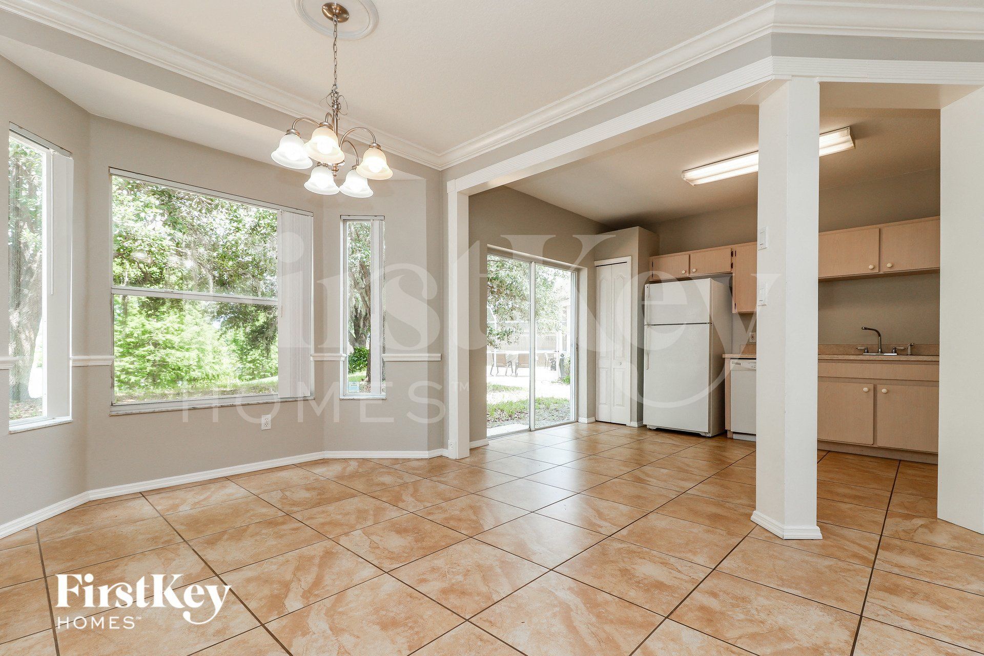 Building Photo - 18019 Birdwater Dr