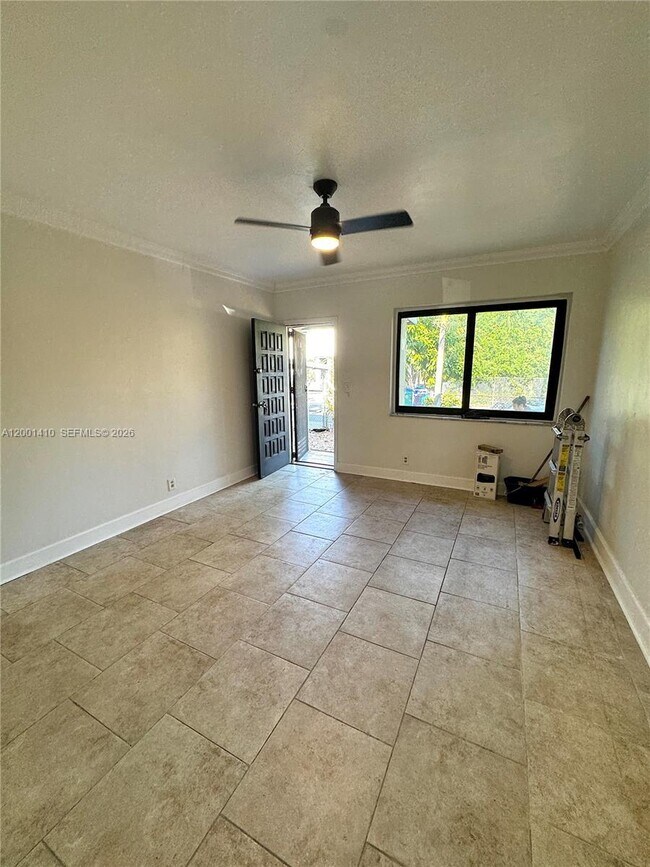 Building Photo - 5530 NW Miami Ct