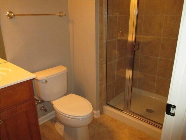 Building Photo - 2242 Limehurst Dr