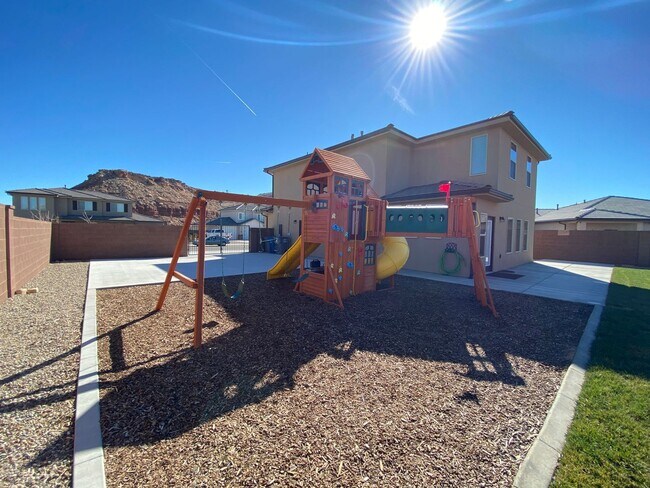 Building Photo - Gorgeous Home with HUGE backyard and play-set.