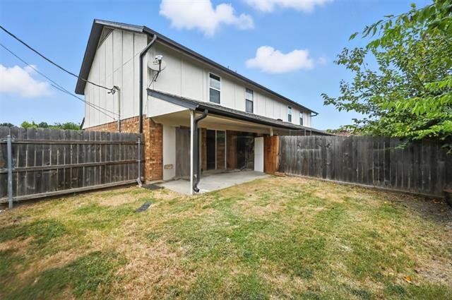Building Photo - 730 Bluebonnet Dr