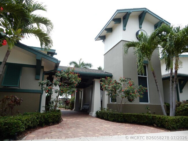 Building Photo - 669 Pacific Grove Dr