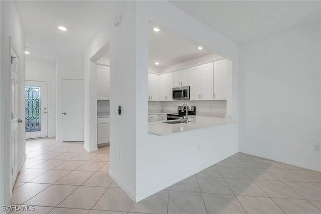 Building Photo - 2858 Blossom Wy