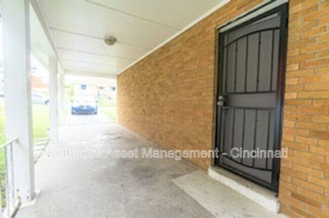 Building Photo - SPECIAL:  1/2 off Second Month!