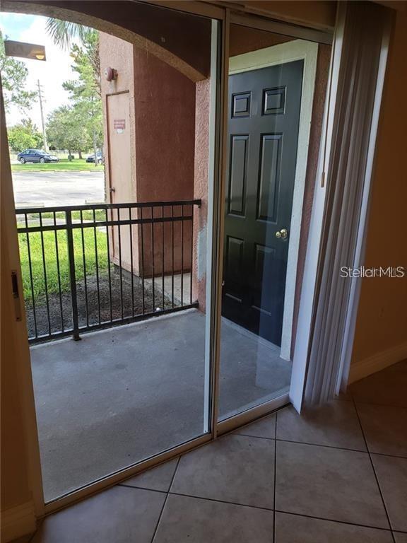 Building Photo - 3700 Castle Pines Ln