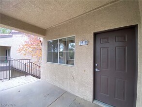 Building Photo - 5250 S Rainbow Blvd