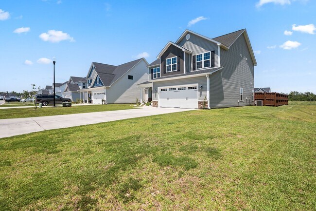 Building Photo - 1818 Olde Towne Pointe Blvd
