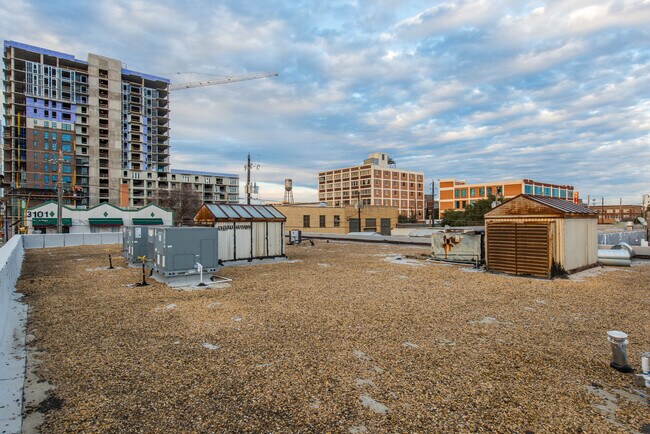 Building Photo - 3102 Commerce St