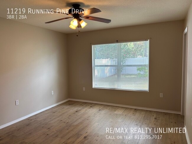 Building Photo - 11219 Running Pine Dr