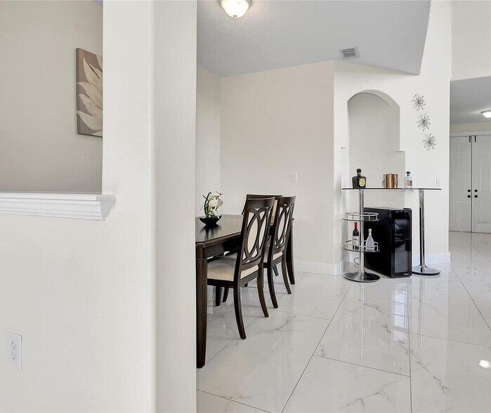 Building Photo - 10253 NW 32nd Ter