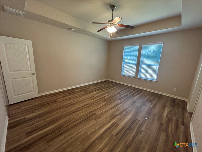 Building Photo - 3013 Sandstone Way