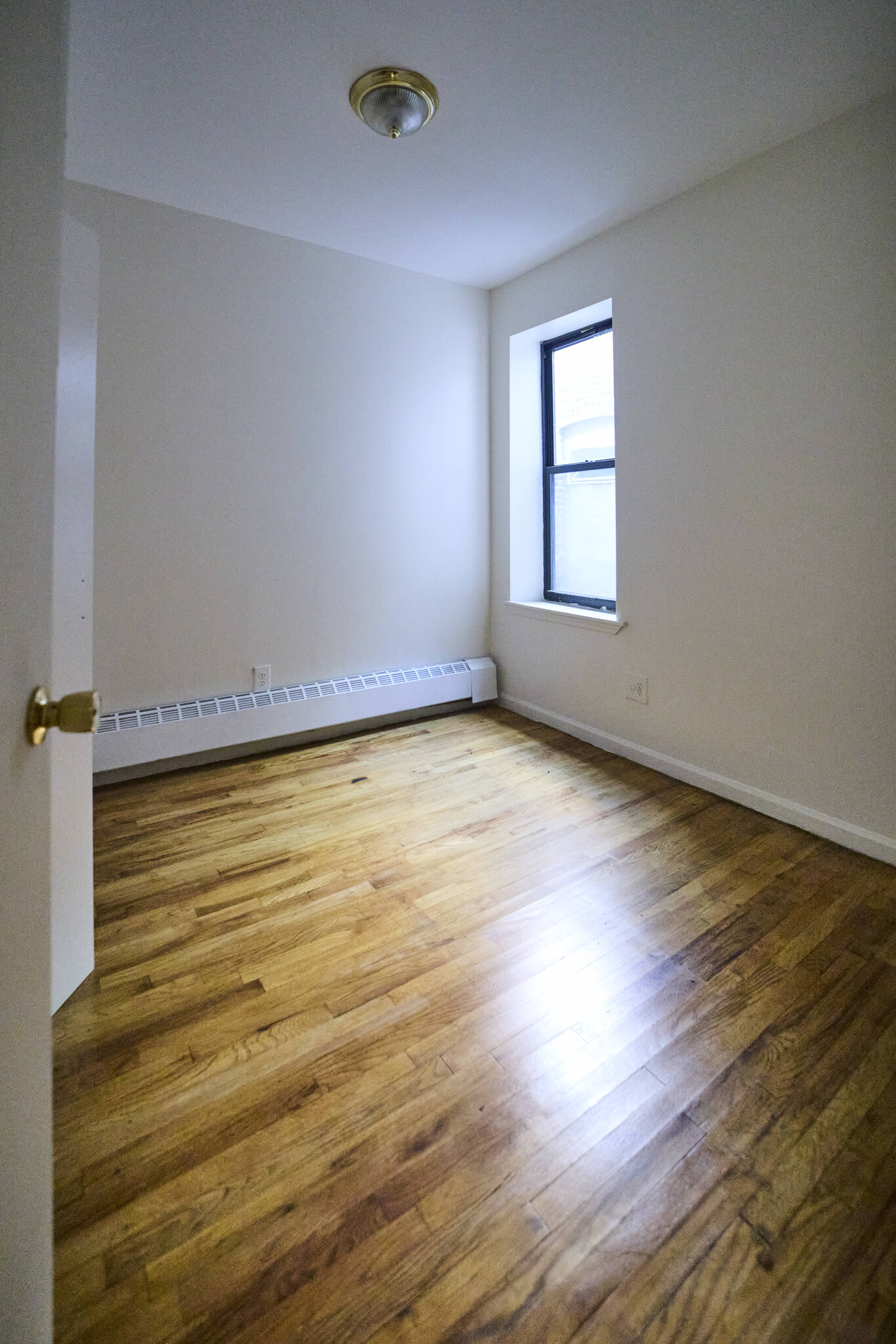 Building Photo - 248 Madison St