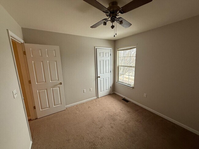 Building Photo - 5315 E Trikalla Dr