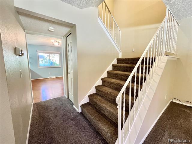 Building Photo - 387 Upham St