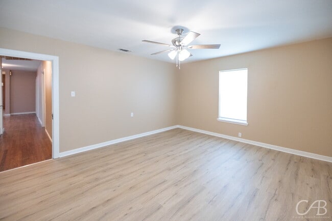 Building Photo - For Lease
