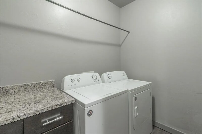 Building Photo - 604 NW 175th St