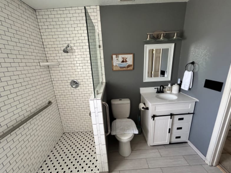 Building Photo - 187 Oak Park Rd