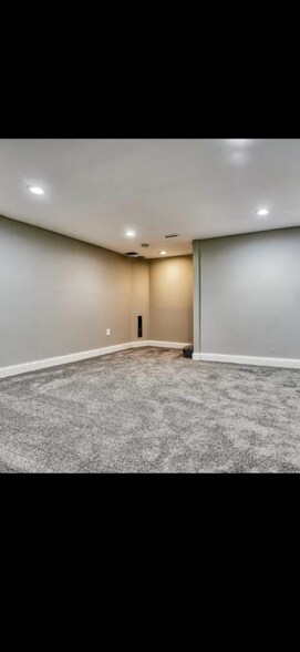 Building Photo - 3637 Dolfield Ave