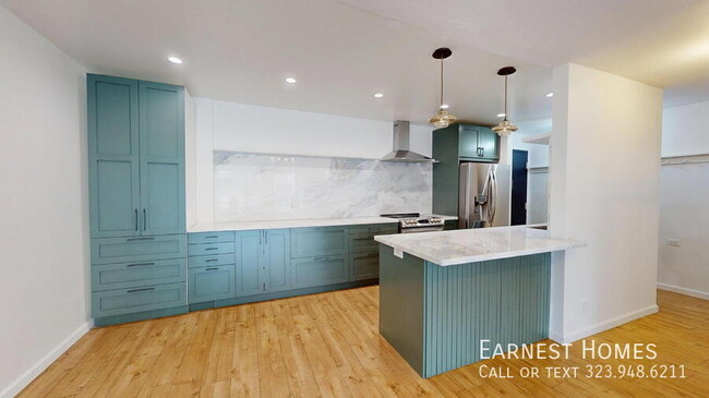 Building Photo - 1745 Camino Palmero St